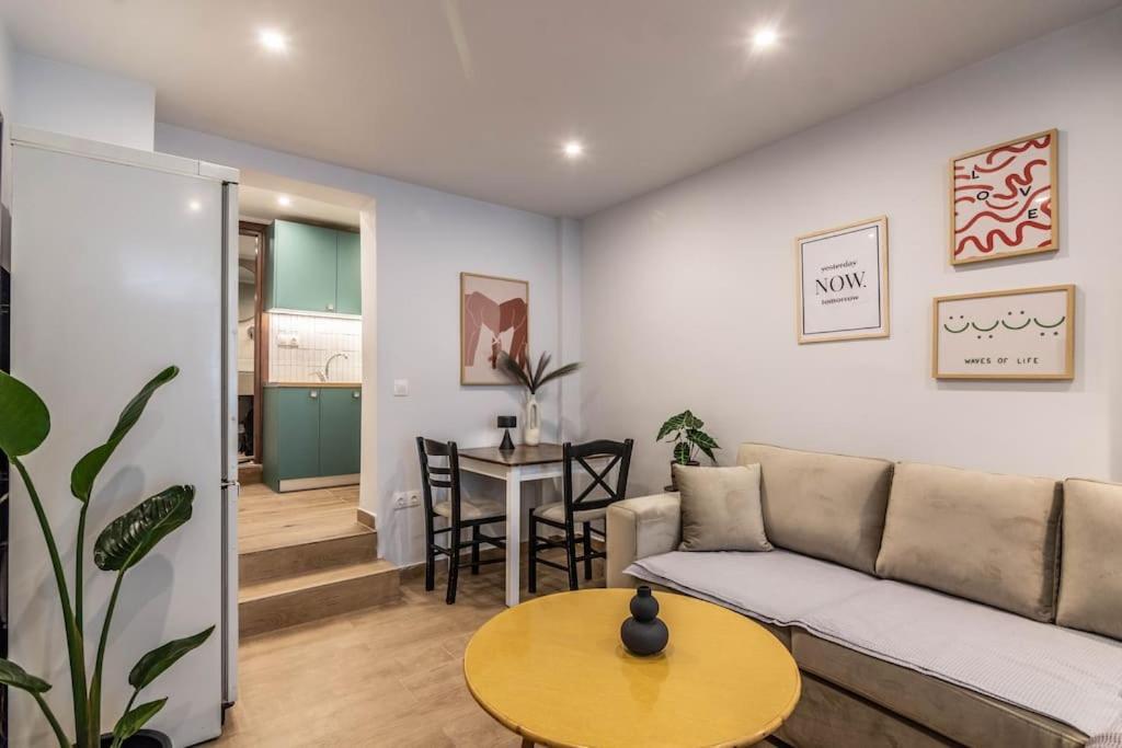 Apartamento Bourgogne Atenas Exterior foto