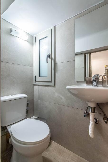 Apartamento Bourgogne Atenas Exterior foto