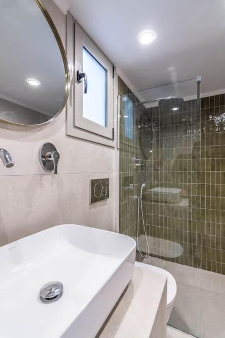 Apartamento Bourgogne Atenas Exterior foto